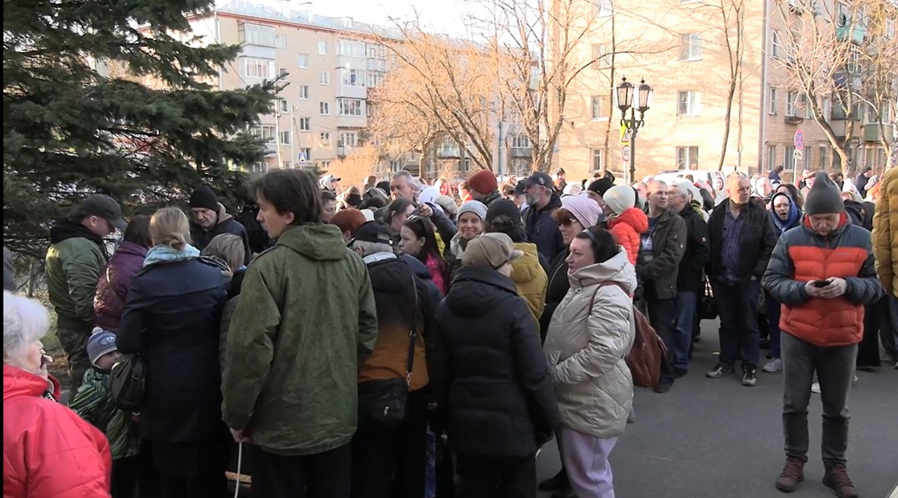 Определено жить при складе или «пролетит мимо…»?