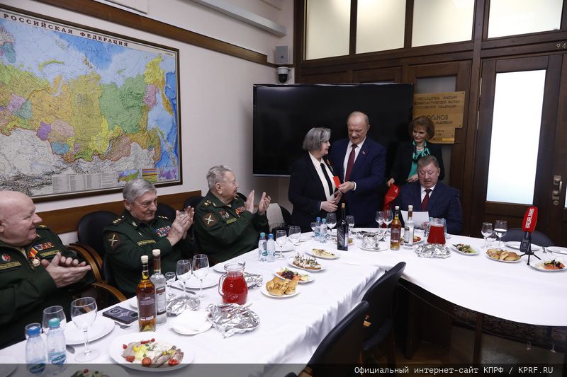 Встреча Председателя ЦК КПРФ Г.А. Зюганова с бывшими высшими руководителями Вооруженных сил СССР и России