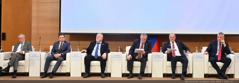 «Такой ремонт политической системы приведет страну к дестабилизации». Выступление Г.А. Зюганова на круглом столе в Госдуме