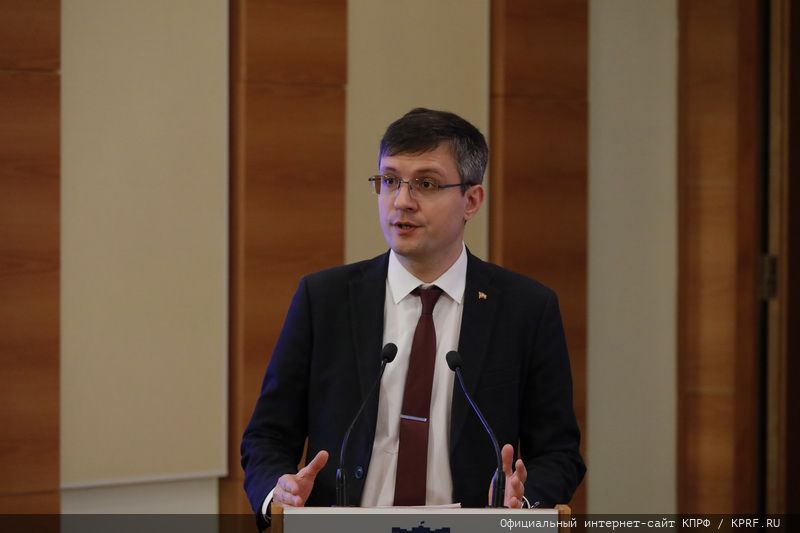 «Такой ремонт политической системы приведет страну к дестабилизации». Выступление Г.А. Зюганова на круглом столе в Госдуме