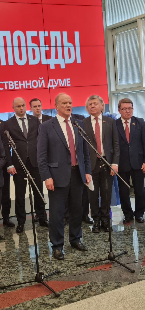 Николай Васильев принял участие в торжественном открытии выставки «Основы Великой Победы»