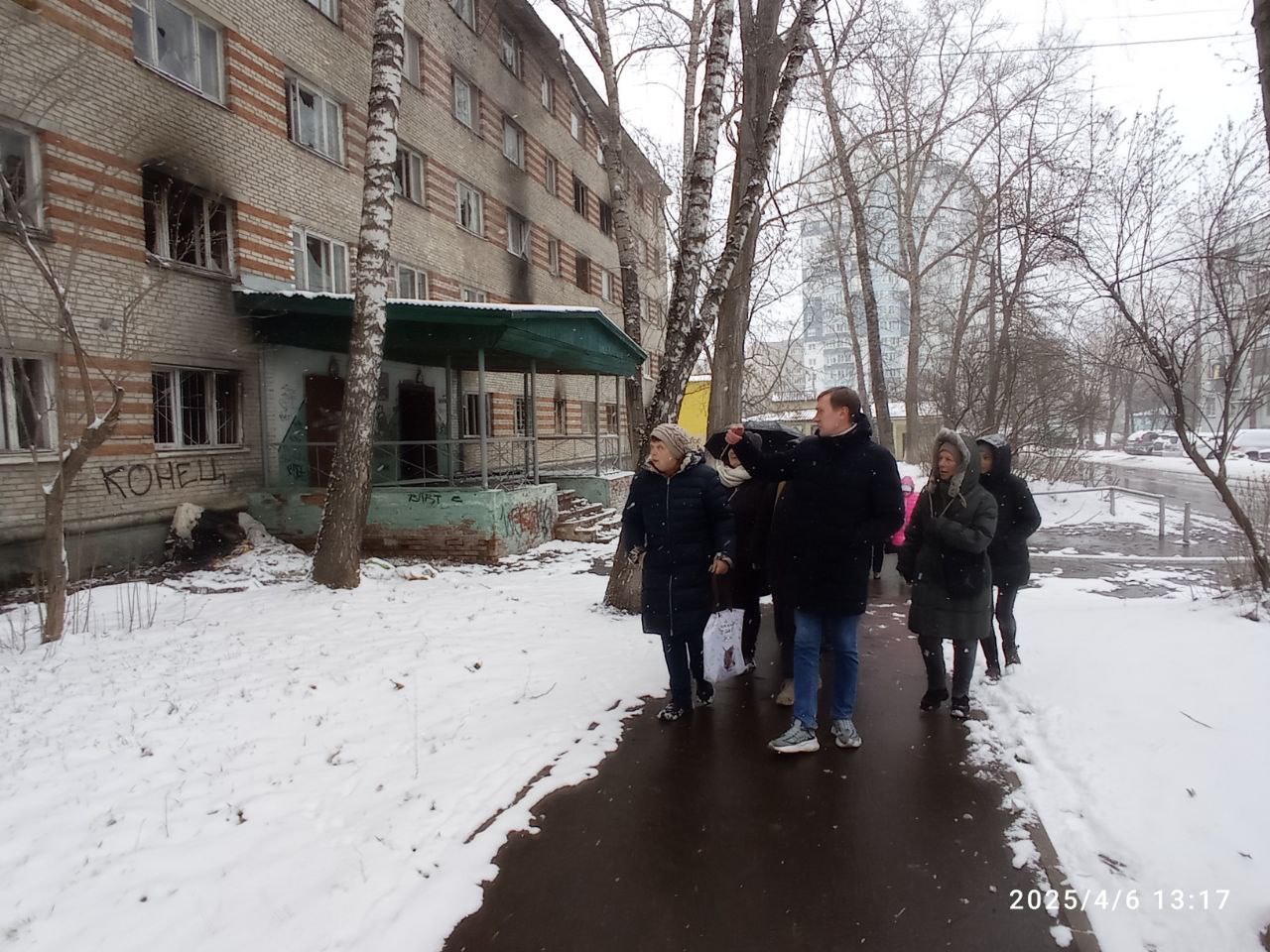 Жители Королёва находятся в опасности из-за заброшенных общежитий Министерства обороны