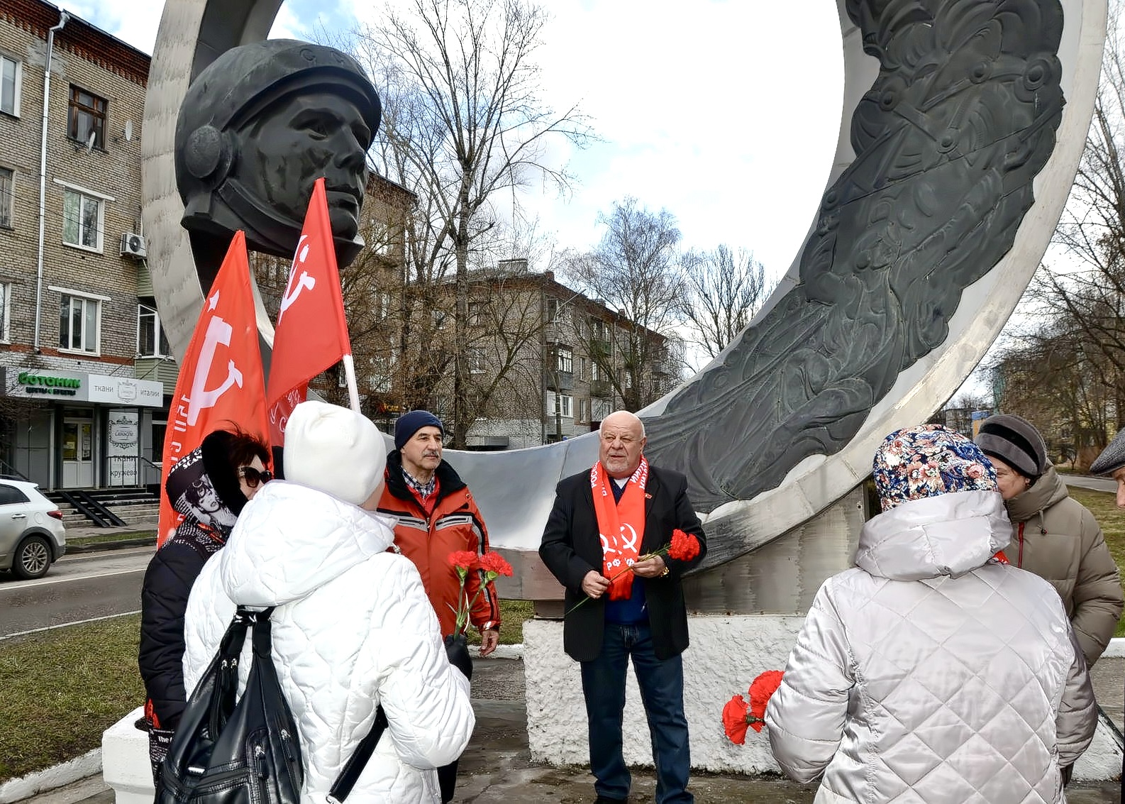 Он сказал – «Поехали!». В Коломне отметили первый полет человека в космос