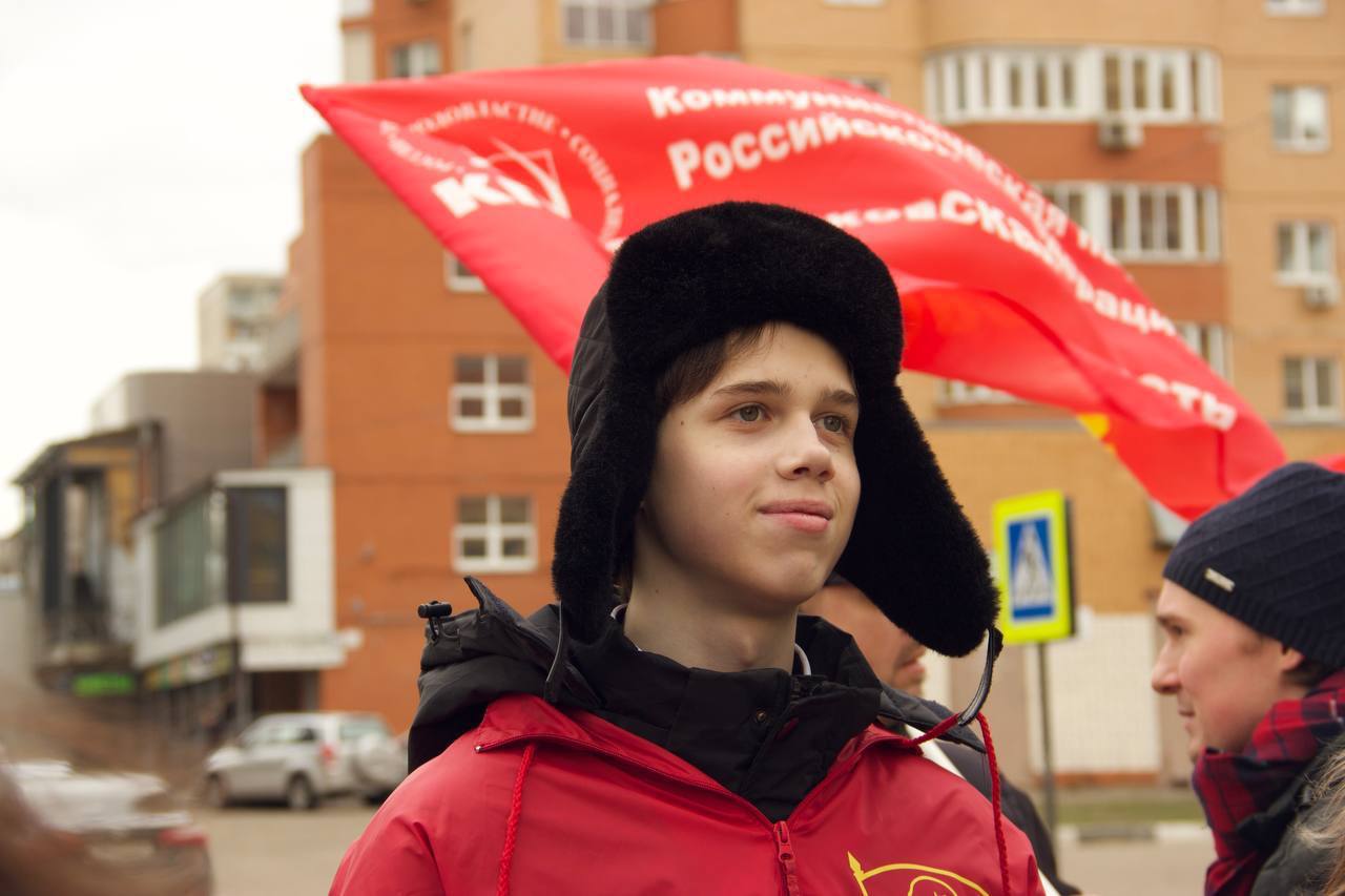 Жуковские коммунисты отметили День космонавтики