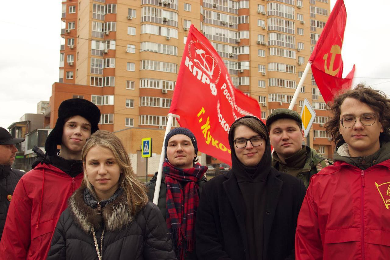 Жуковские коммунисты отметили День космонавтики