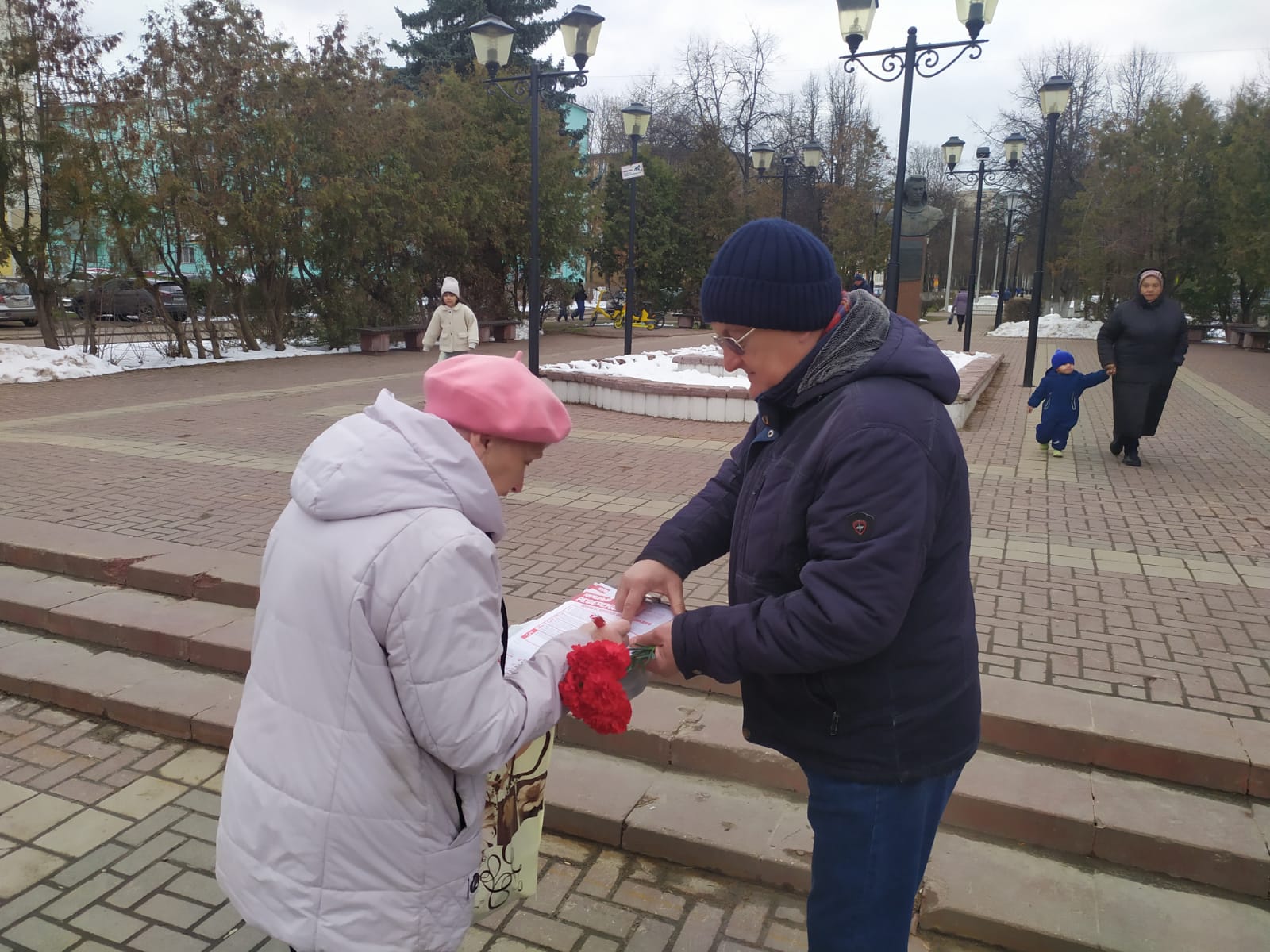 Разрушение мифов через Народный референдум КПРФ