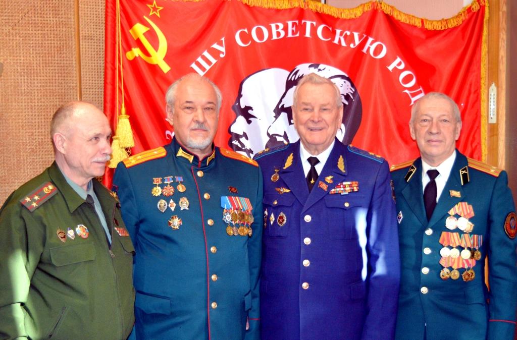 Союз советских офицеров провел пленум в подмосковных Снегирях