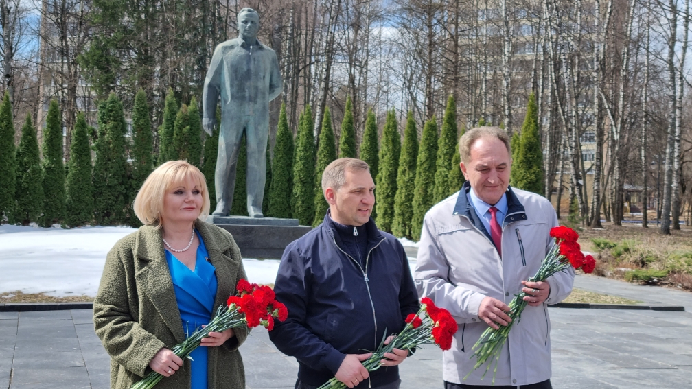 Николай Васильев посетил Звездный городок