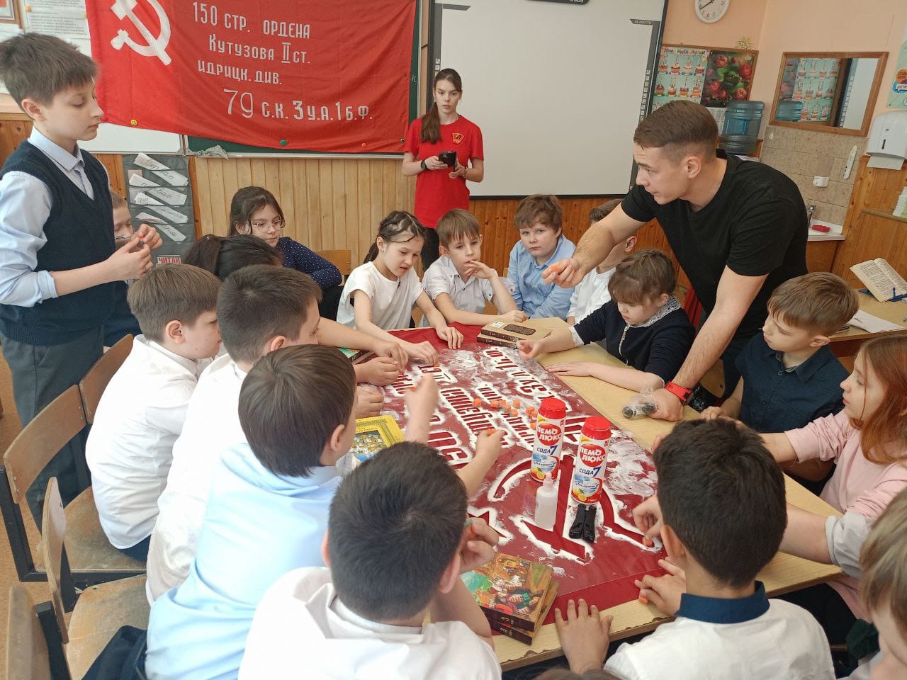 Урок памяти о Великой Отечественной в Королёвской гимназии №18 им. И.Я. Илюшина