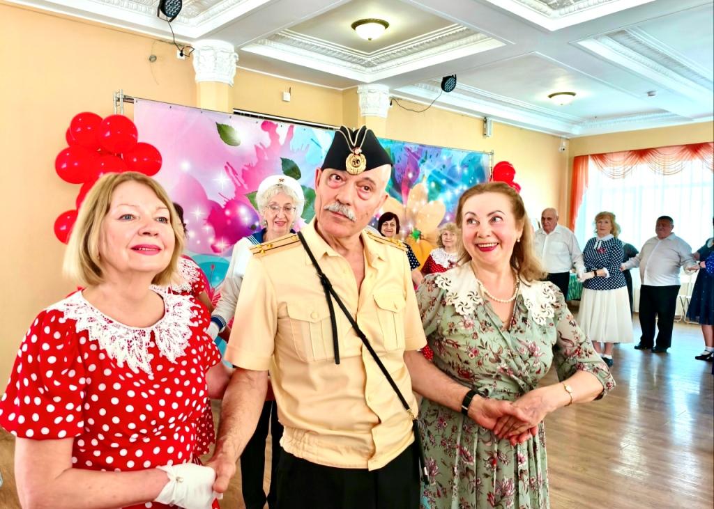 В Коломне прошел областной бал «Вальс Победы», посвященный 80-летию Великой Победы