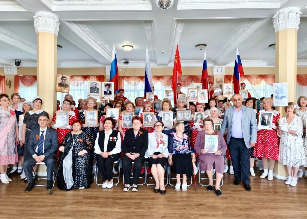 В Коломне прошел областной бал «Вальс Победы», посвященный 80-летию Великой Победы