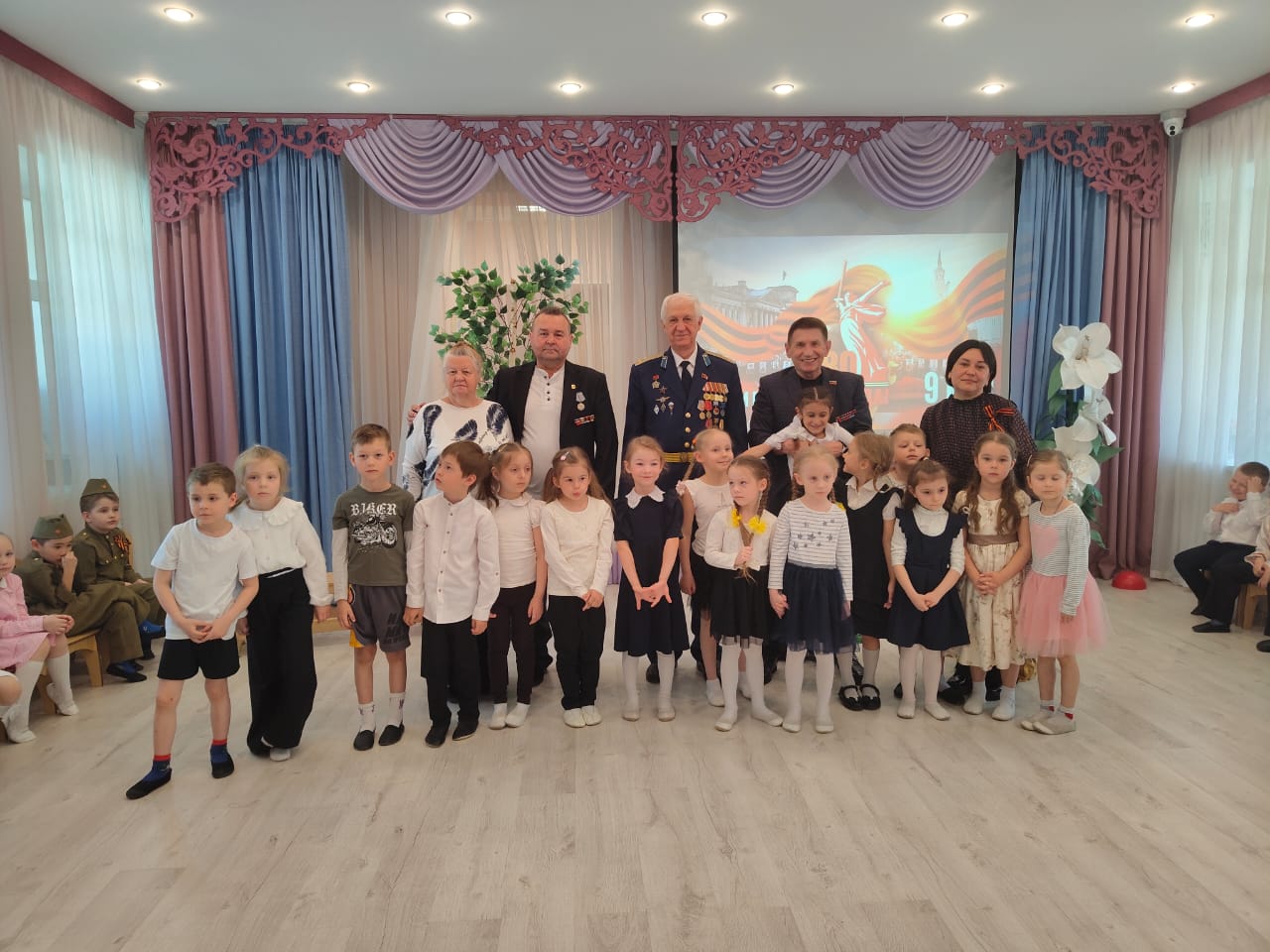 Ветераны в гостях у детей