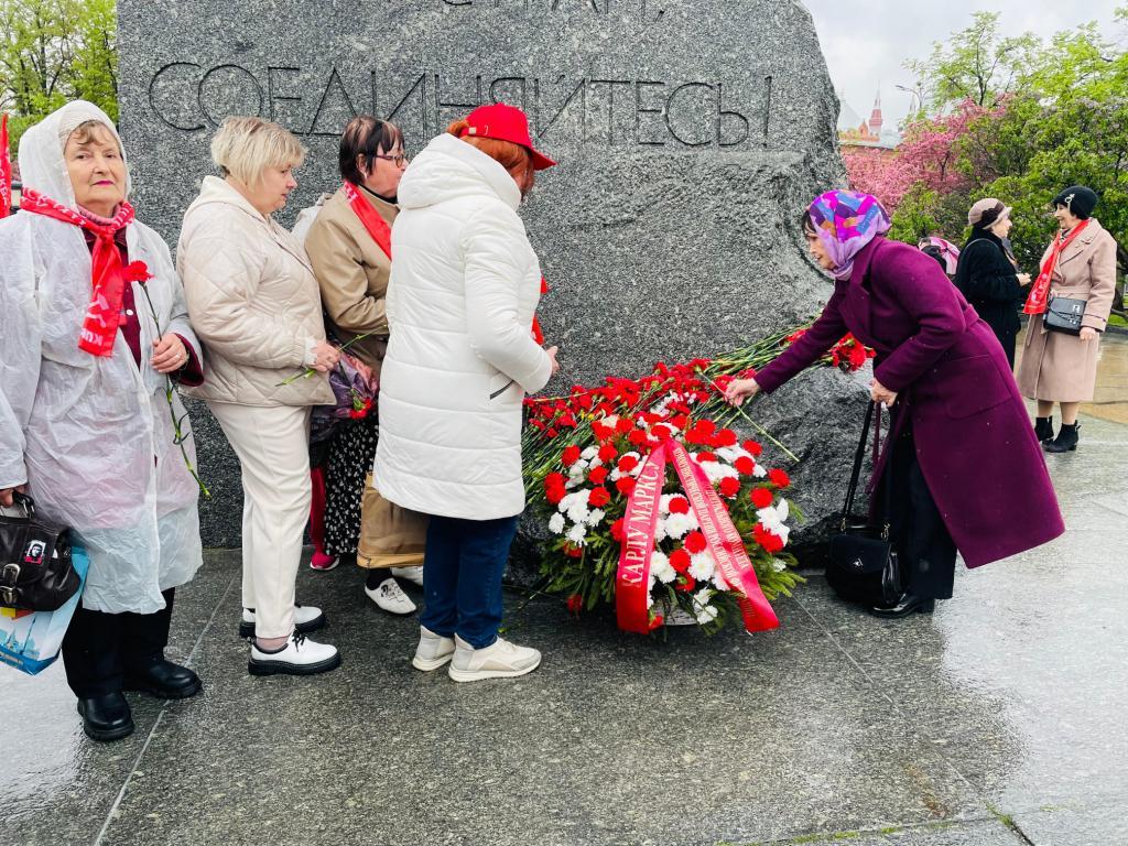 Женщины Подмосковья за Первомай!