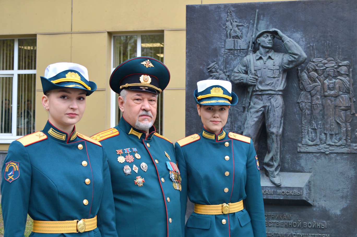 Праздничная церемония в военно-учебном центре