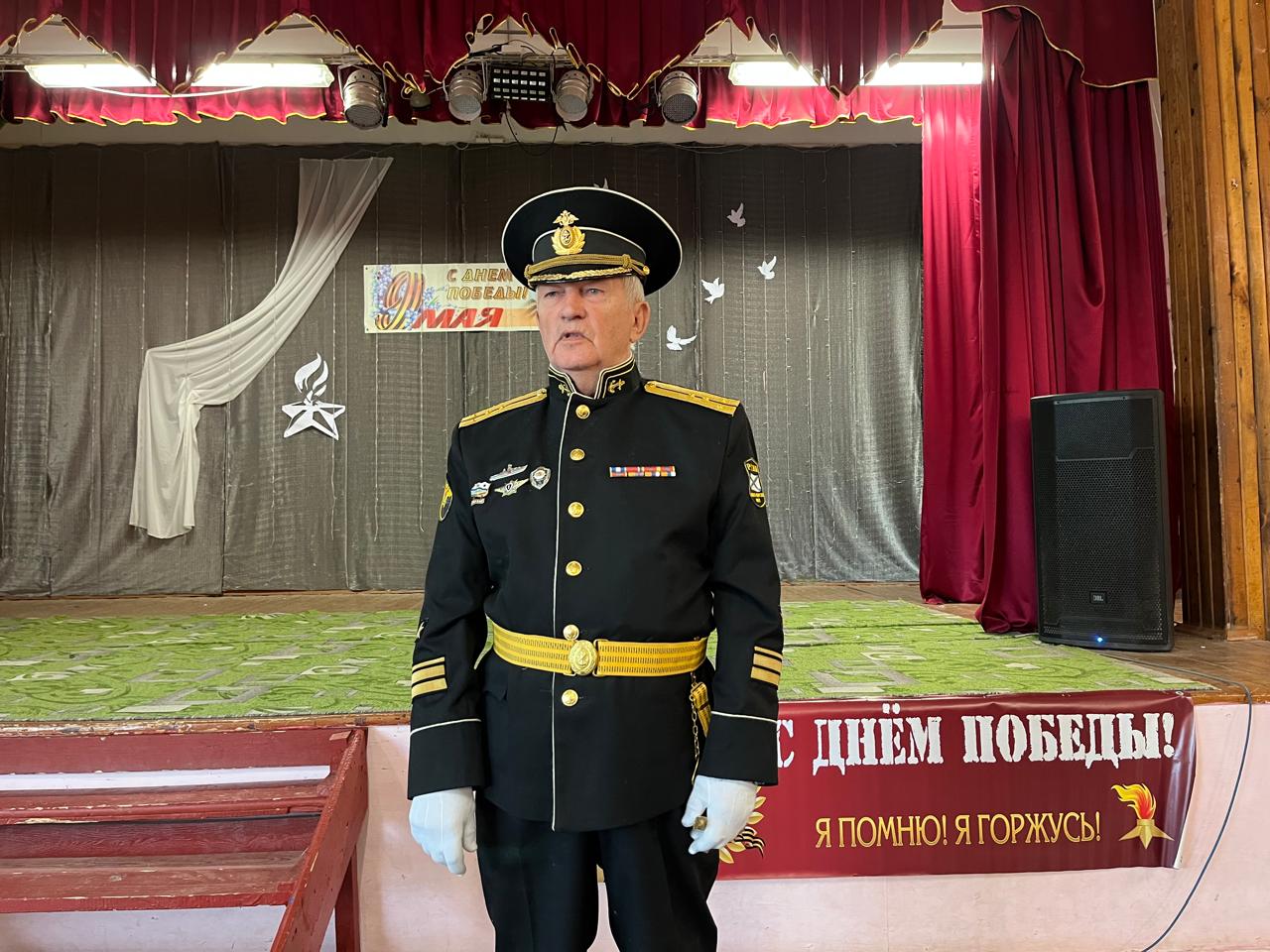 Воскресенские коммунисты отметили 80-летие Победы уроком мужества в школе №26