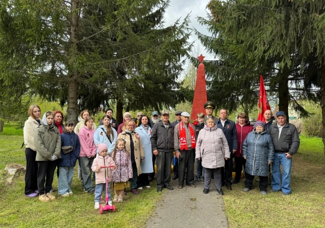 Деревня Стрешневы Горы отметила День Победы Советского народа в Великой Отечественной войне