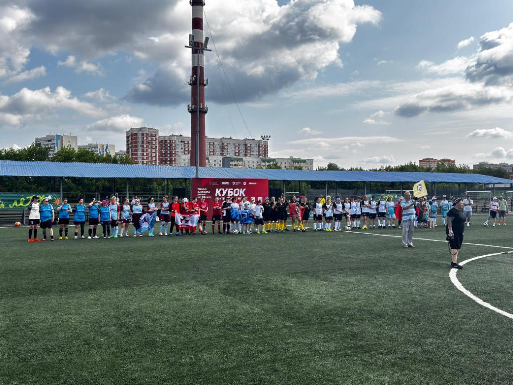 Депутат Мособлдумы Никитас Т.Е. приняла участие в церемонии открытия Кубка Футбольных мам Подольск 2025