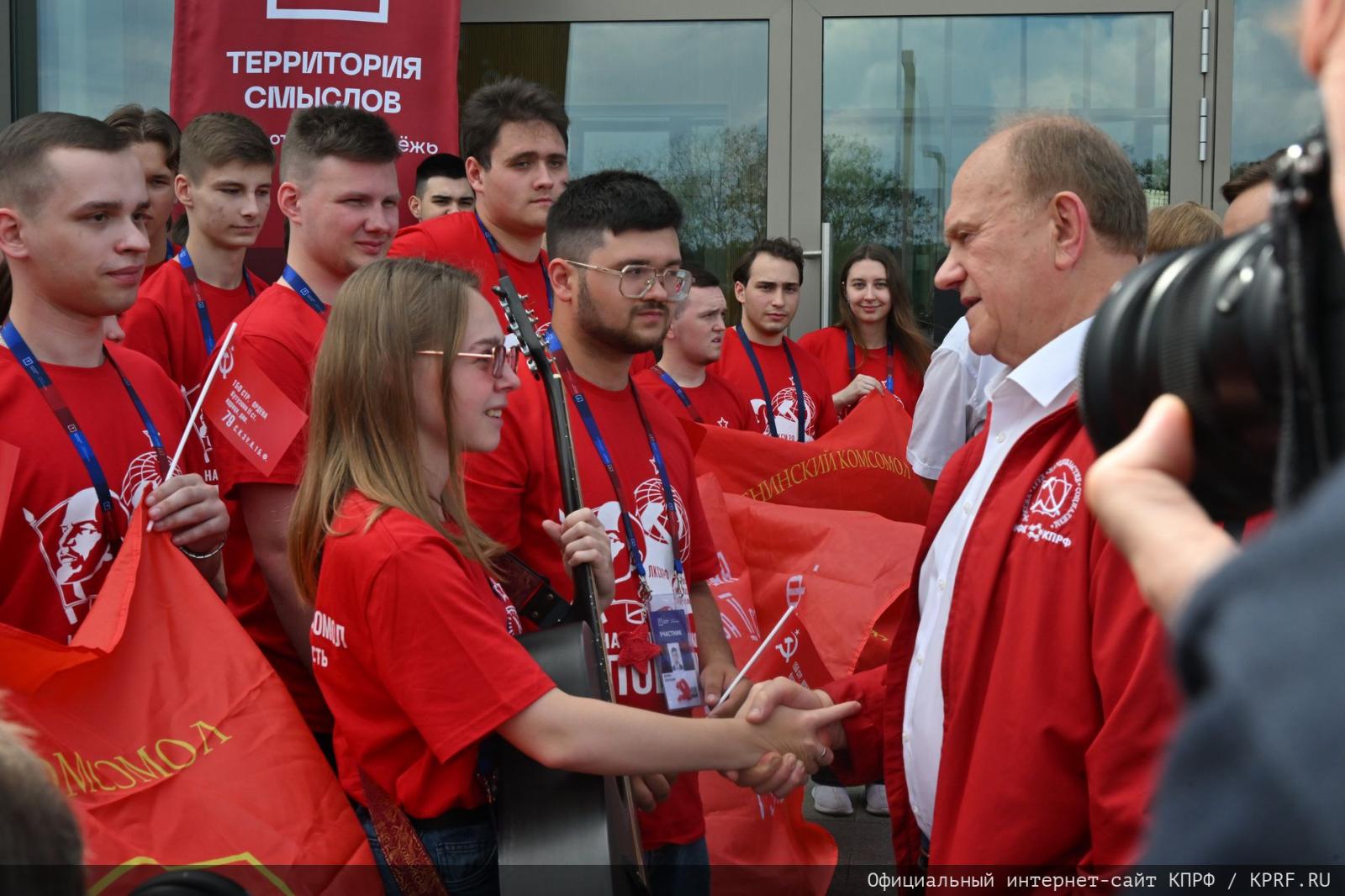 Г.А. Зюганов выступил на межпартийных дебатах о политических вызовах будущего и будущем политических партий