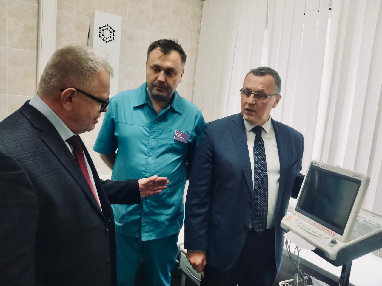 Секретарь МК КПРФ, руководитель фракции КПРФ в Мособлдуме Александр Наумов провел рабочую встречу с активом Каширского ГК КПРФ