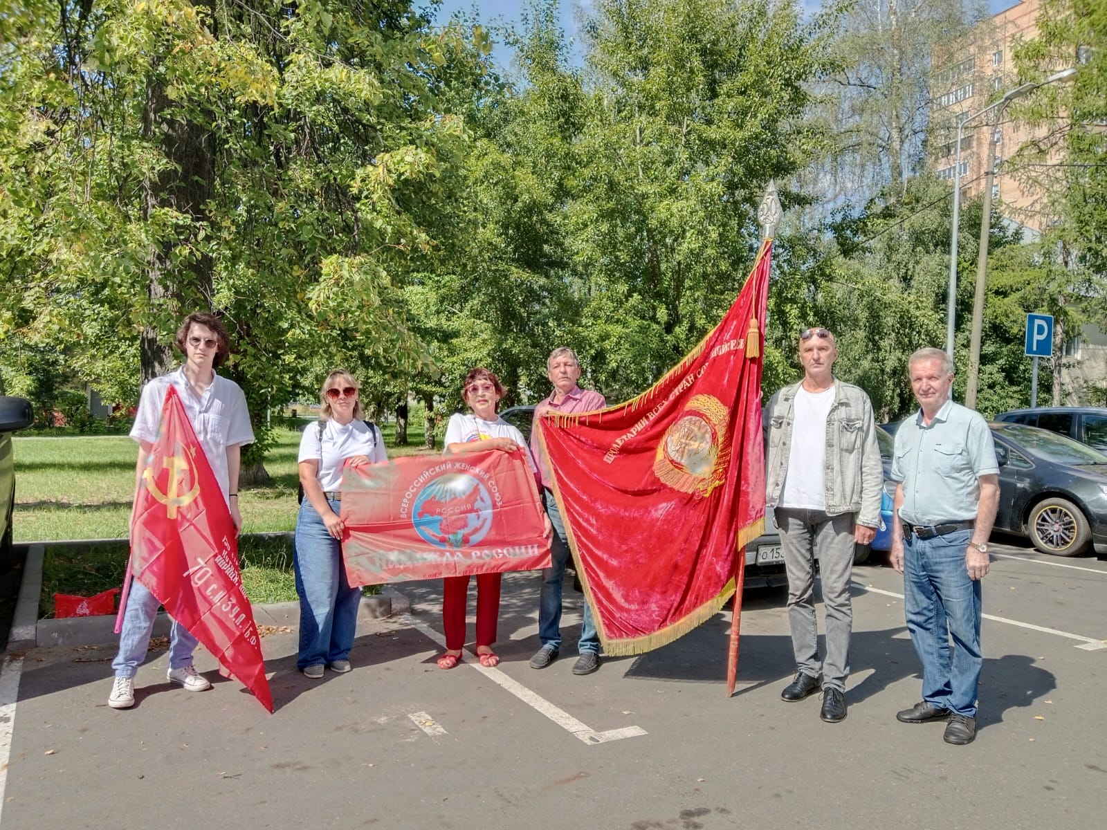 Красные крылья Победы – автопробег в городском округе Балашиха
