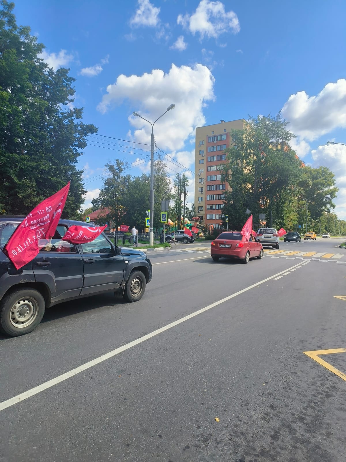 Автопробег «Красные крылья Победы» в Домодедово
