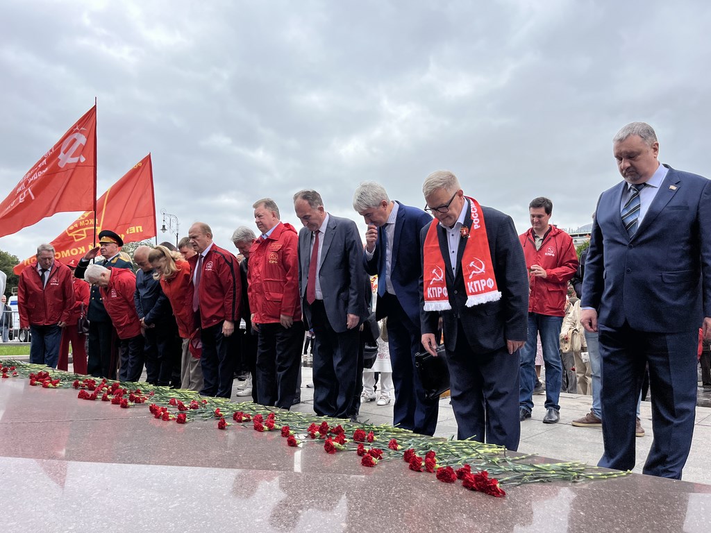 Г.А. Зюганов на митинге в Москве: «Идем нашим славным советским шагом – к новым Победам!»