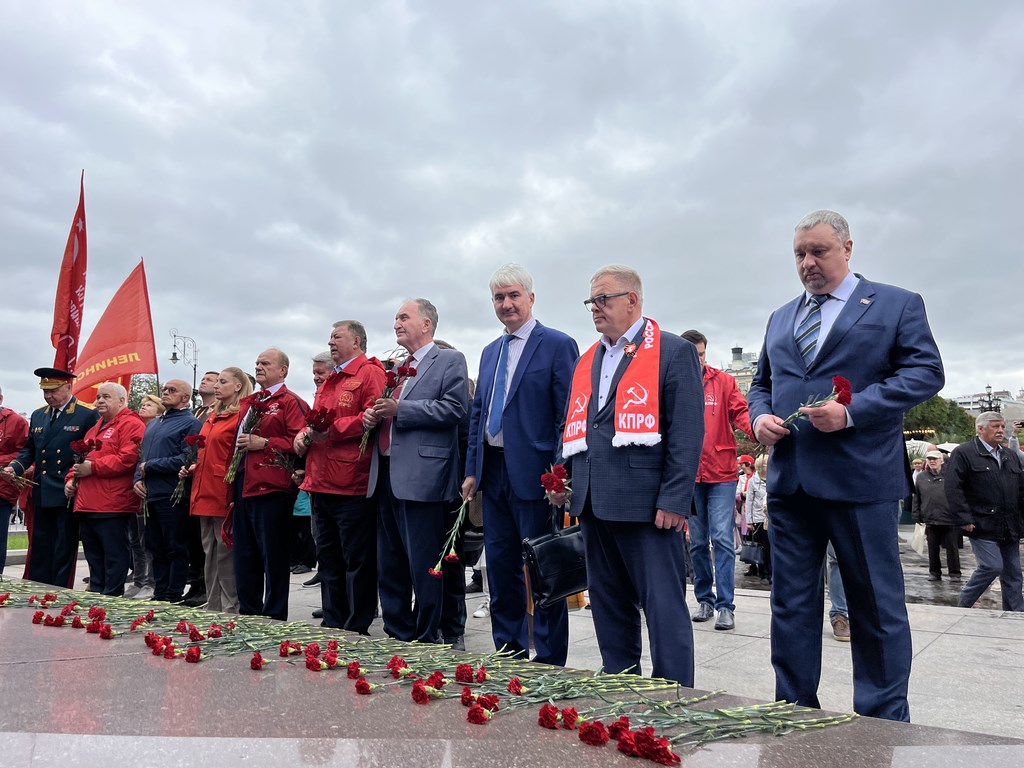 Г.А. Зюганов на митинге в Москве: «Идем нашим славным советским шагом – к новым Победам!»