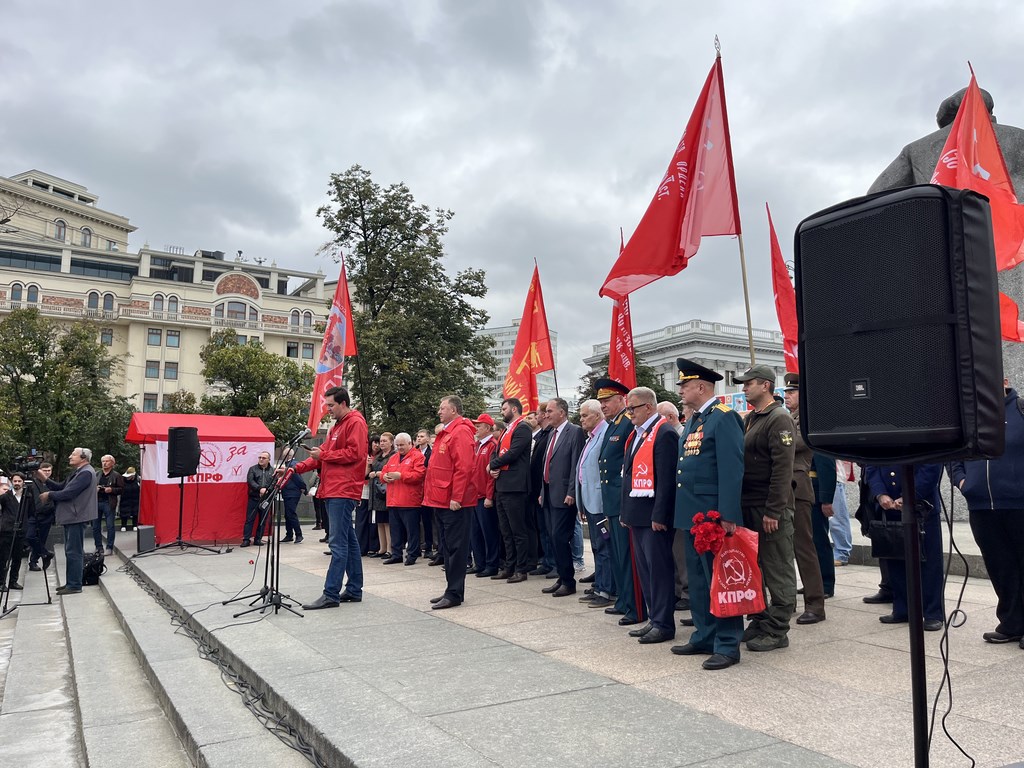 Г.А. Зюганов на митинге в Москве: «Идем нашим славным советским шагом – к новым Победам!»
