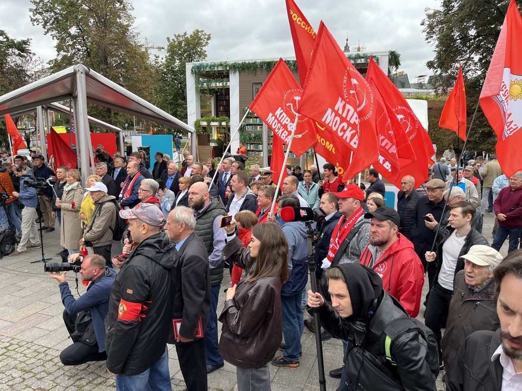 Г.А. Зюганов на митинге в Москве: «Идем нашим славным советским шагом – к новым Победам!»