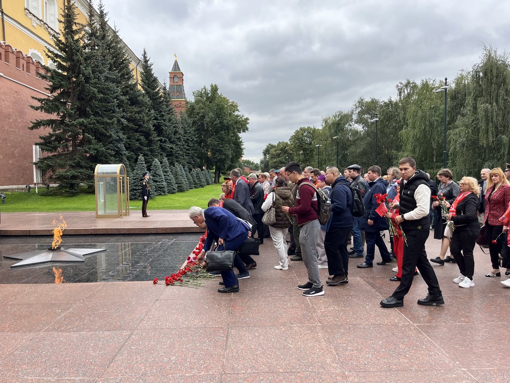 Г.А. Зюганов на митинге в Москве: «Идем нашим славным советским шагом – к новым Победам!»