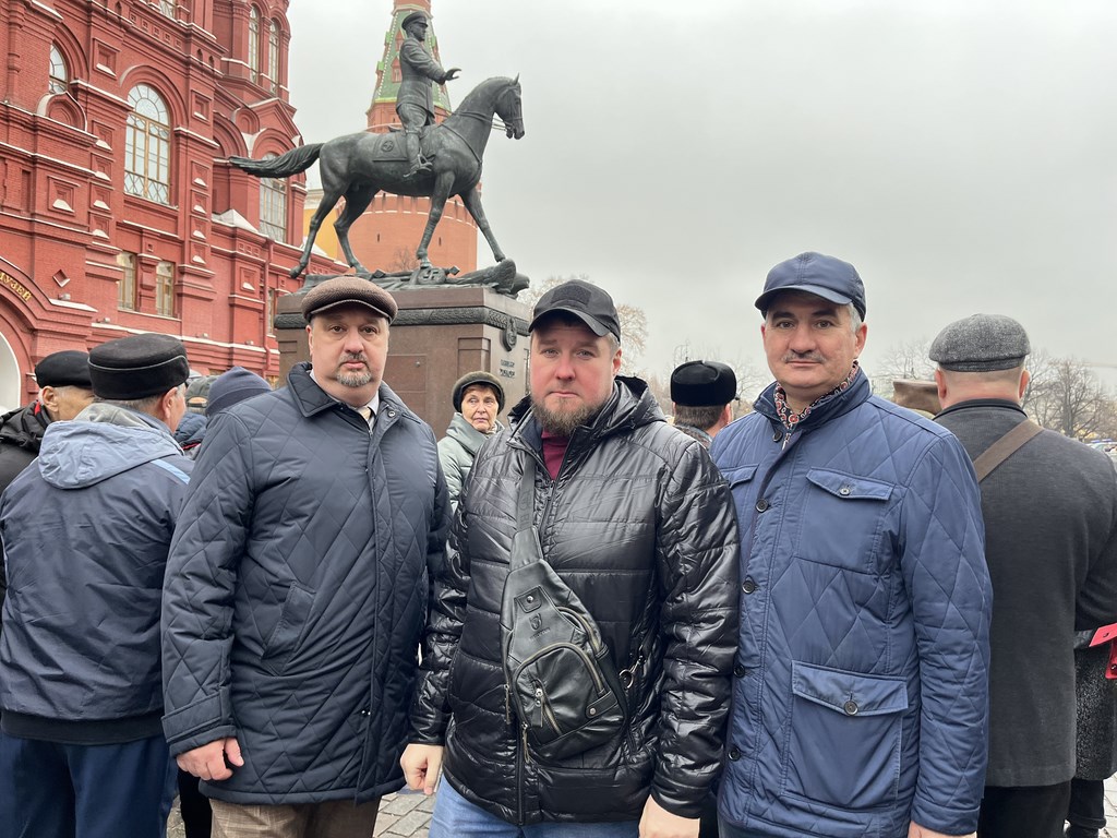Коммунисты отметили годовщину начала контрнаступления советских войск под Москвой