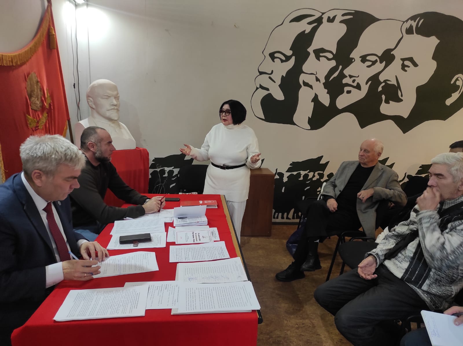 Люберецкие коммунисты определили задачи на предстоящий период