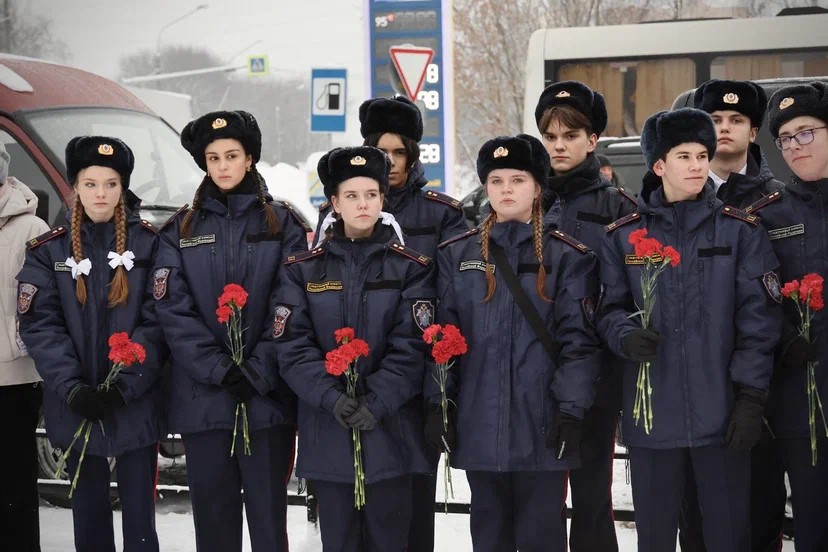 Балашихинские коммунисты почтили память погибших воинов-интернационалистов