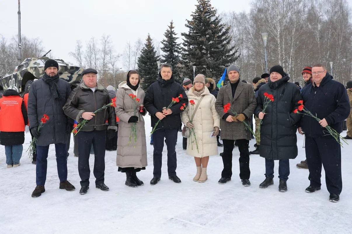 Королёвские коммунисты почтили память погибших воинов-интернационалистов