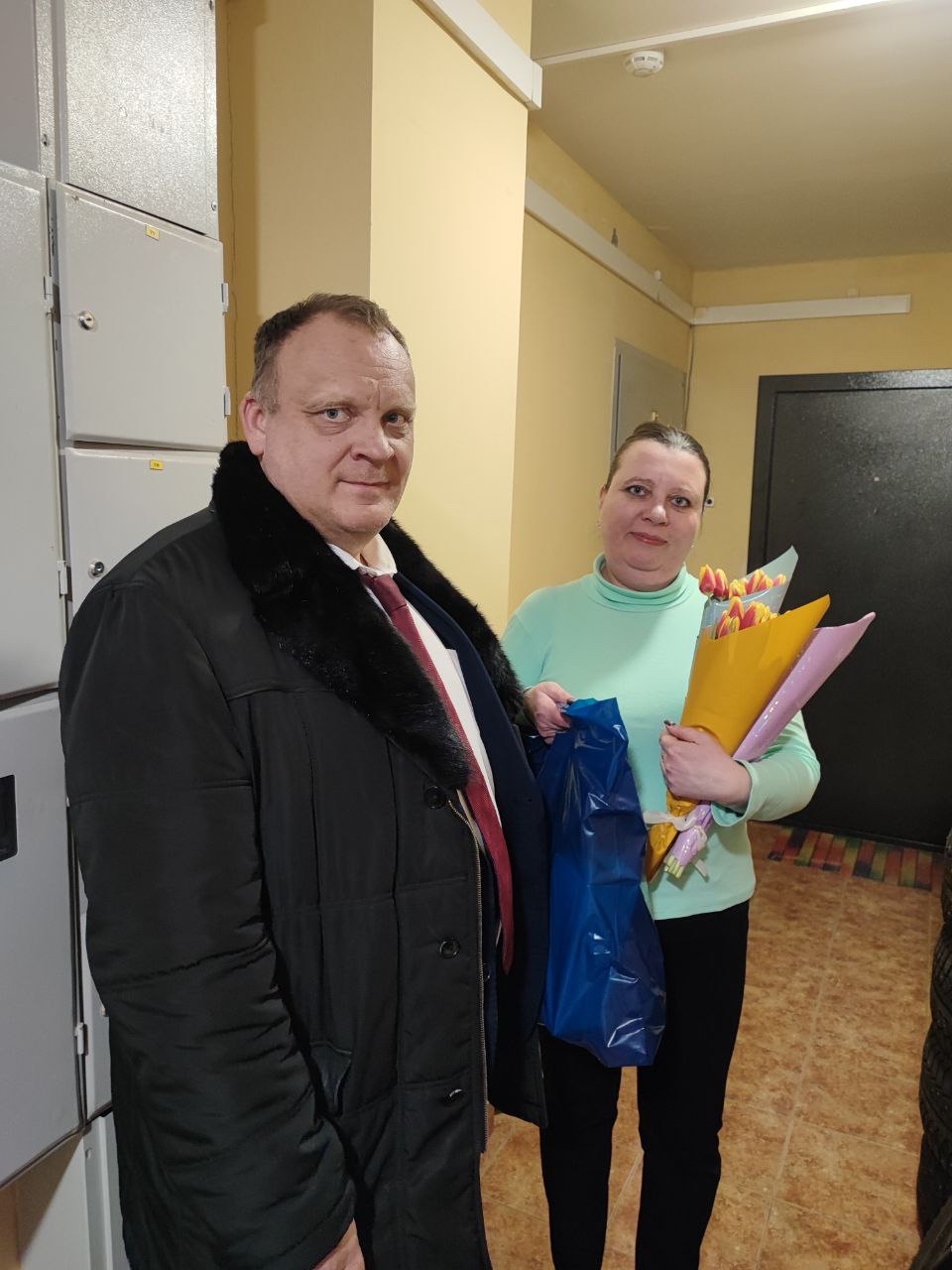 В Балашихе поздравили женщин из семей СВО с 8 марта