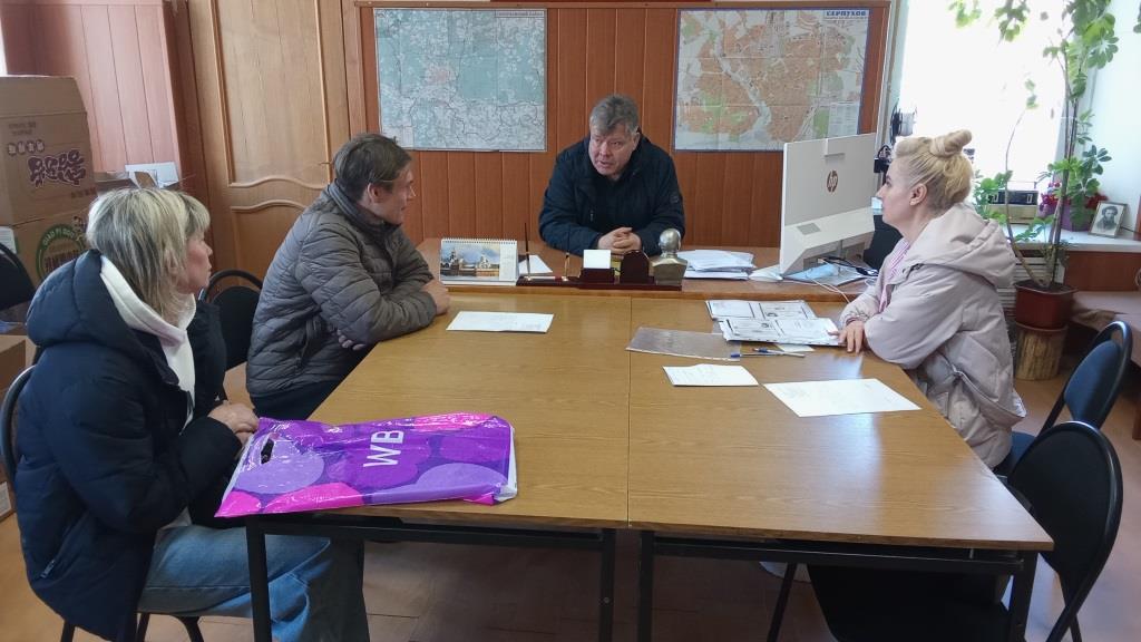 Прием депутата Московской областной Думы Емельянова в городе Серпухов