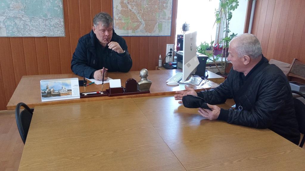 Прием депутата Московской областной Думы Емельянова в городе Серпухов