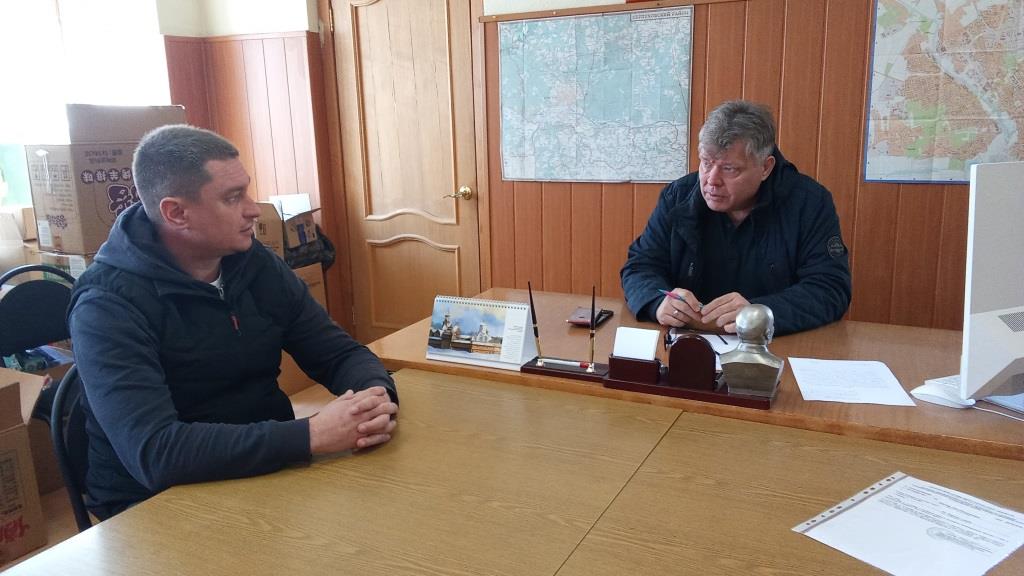 Прием депутата Московской областной Думы Емельянова в городе Серпухов