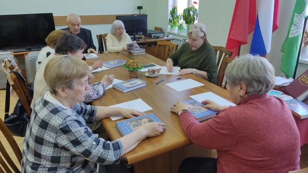 По поручению заместителя Председателя Московской областной Думы, секретаря Московского областного отделения КПРФ Константина Черемисова, проведен прием жителей муниципального округа Шаховская