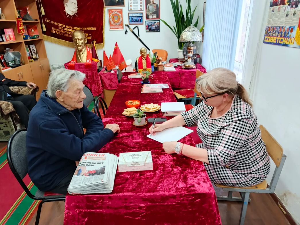 Шаховские коммунисты провели второй этап встречи с представителем Московской областной Думы