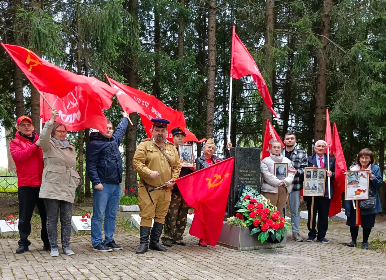 Шаховские коммунисты отпраздновали 81-ю годовщину великой Победы