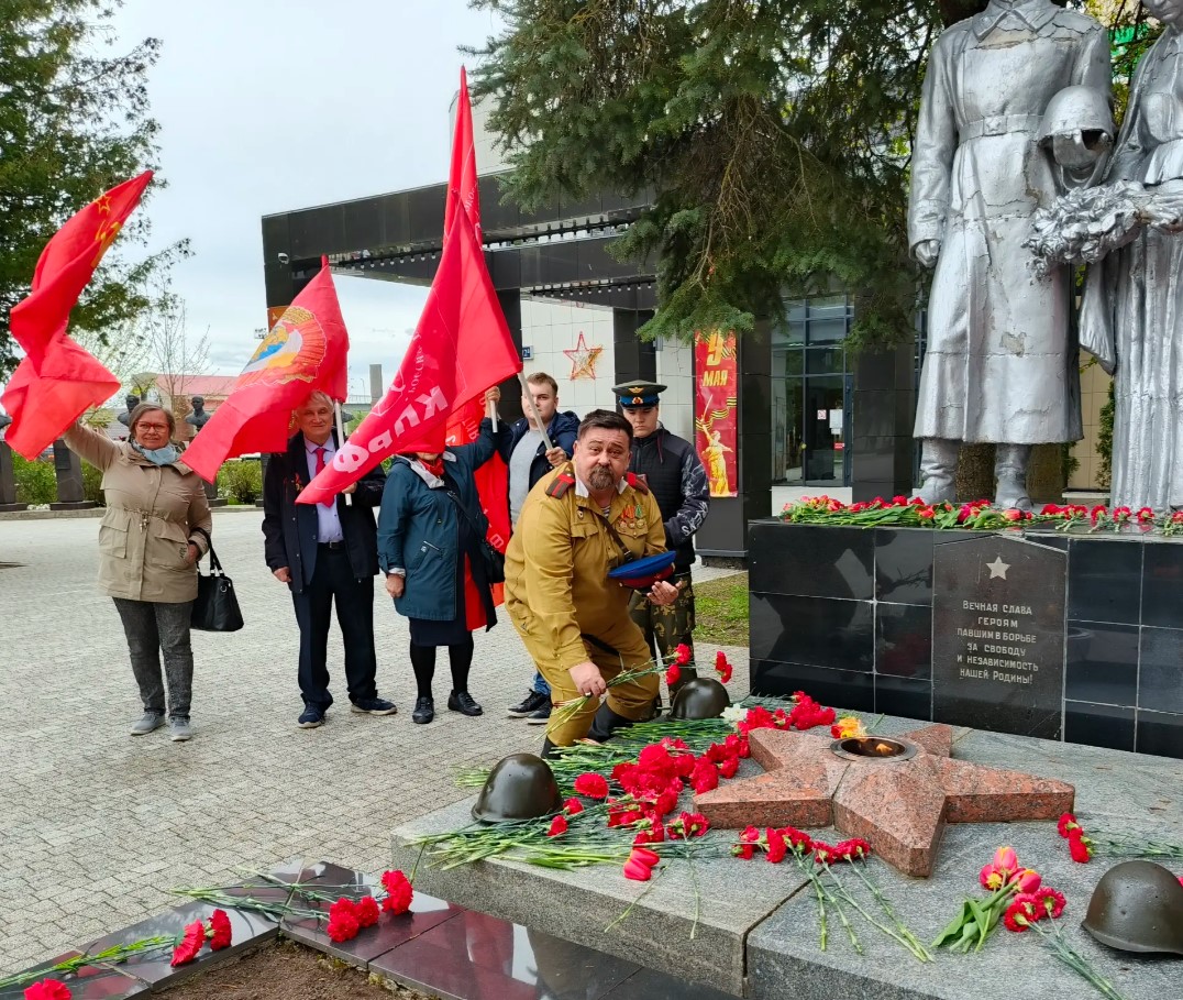 Шаховские коммунисты отпраздновали 81-ю годовщину великой Победы