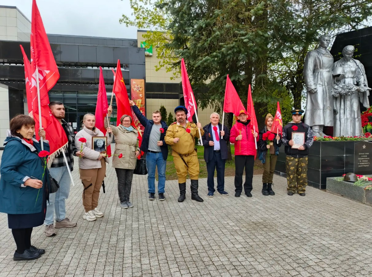 Шаховские коммунисты отпраздновали 81-ю годовщину великой Победы
