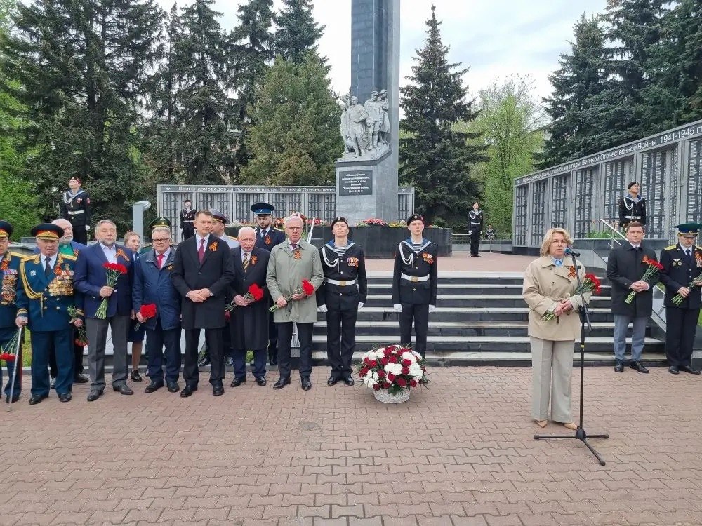 Руководитель фракции КПРФ в Мособлдуме Александр Наумов принял участие в мероприятиях ко Дню Победы в г.о. Домодедово