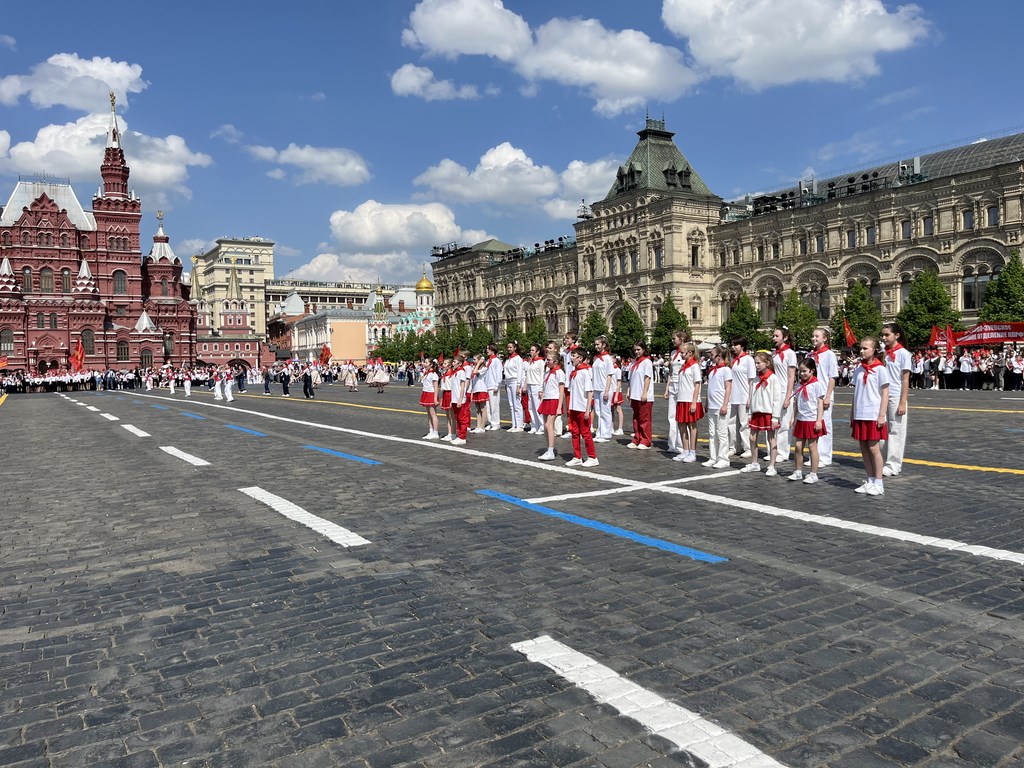 На Красной площади состоялся торжественный приём в ряды пионерии (17.05.2026)