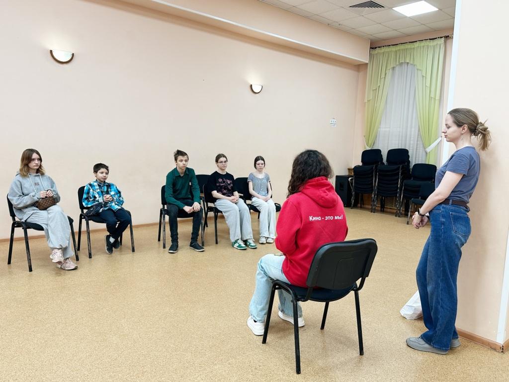 Занятия в киношколе для детей из семей находящихся на патронаже участковой социальной службы города Королёва
