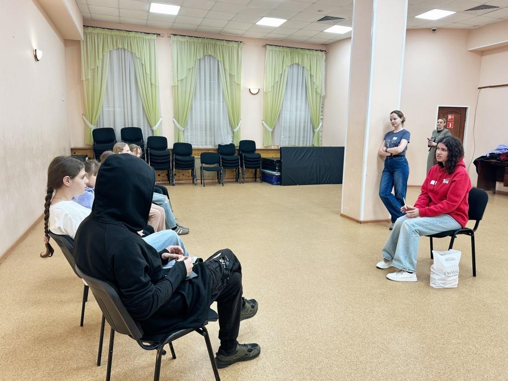 Занятия в киношколе для детей из семей находящихся на патронаже участковой социальной службы города Королёва