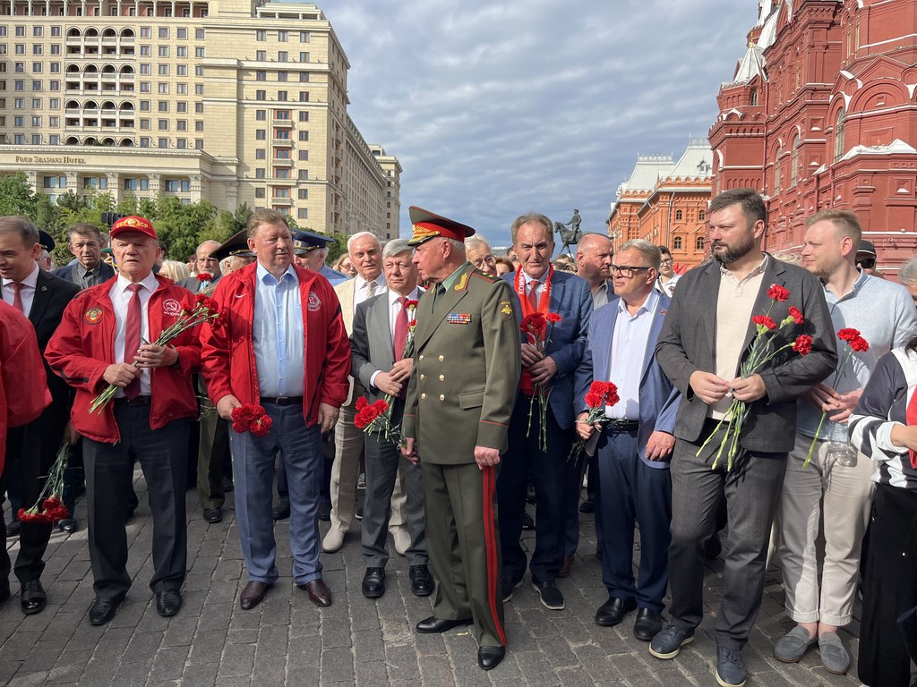«Герои России останутся в наших сердцах!». Геннадий Зюганов выступил на акции КПРФ 22 июня