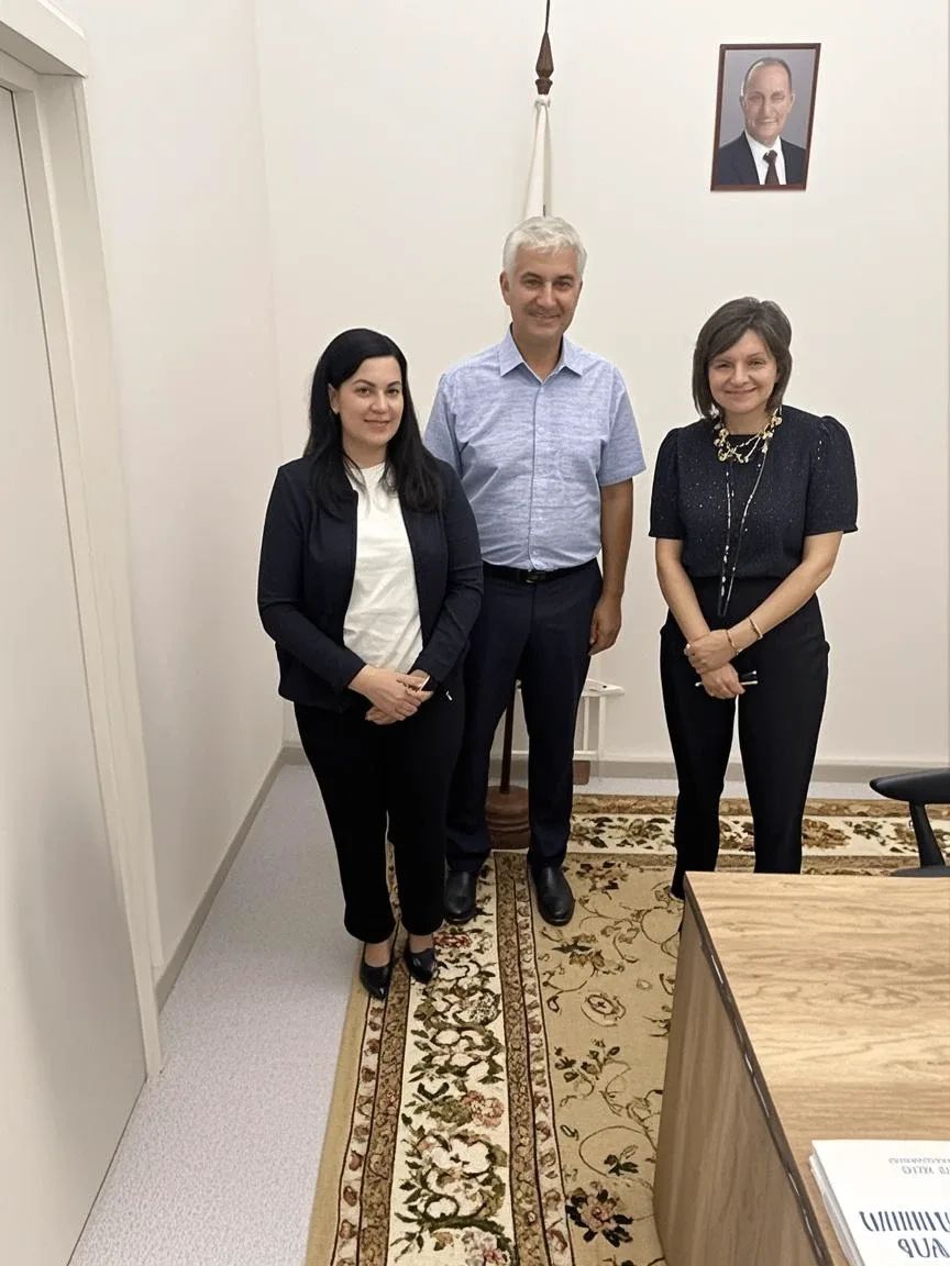 По поручению руководителя фракции КПРФ Александра Наумова оказание помощи Никите Секину находится на контроле Константина Елисеева