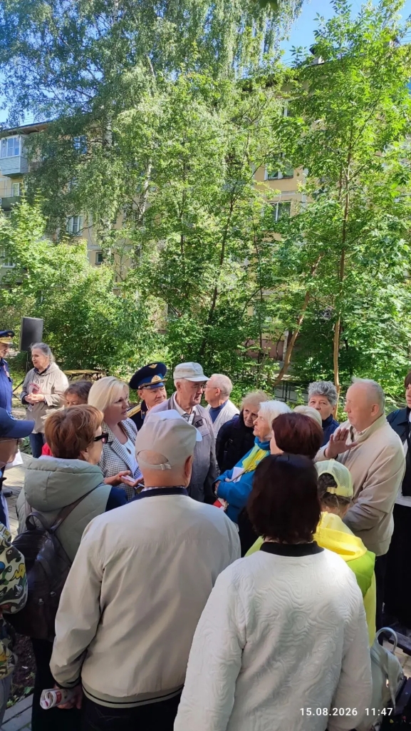 Встреча в поселке городского типа Монино